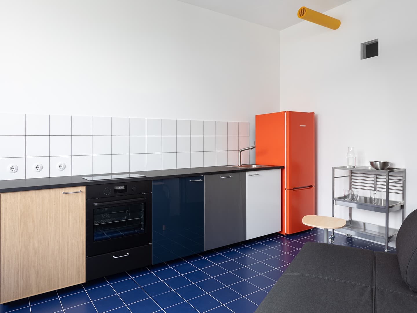 Маленькая квартира в стиле архитектурного модернизма — проект buro5