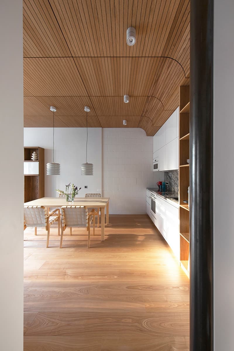 Московская квартира с интерьером каюты первого класса — проект MOBA