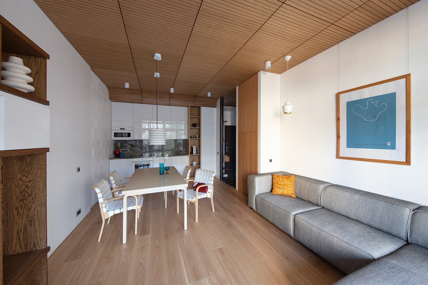 Московская квартира с интерьером каюты первого класса — проект MOBA