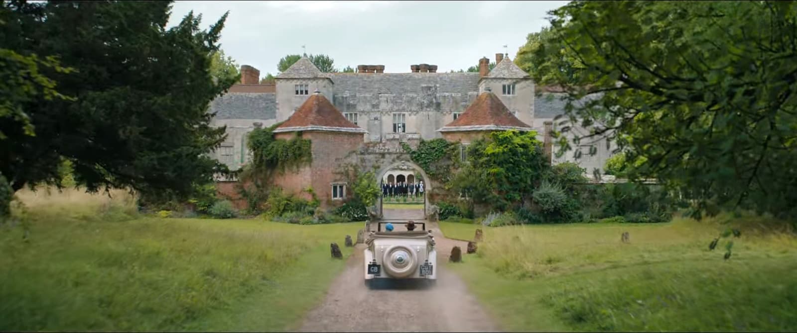 «Ребекка» режиссер. Бен Уитли