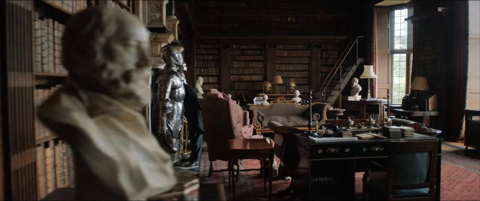 «Ребекка» режиссер. Бен Уитли