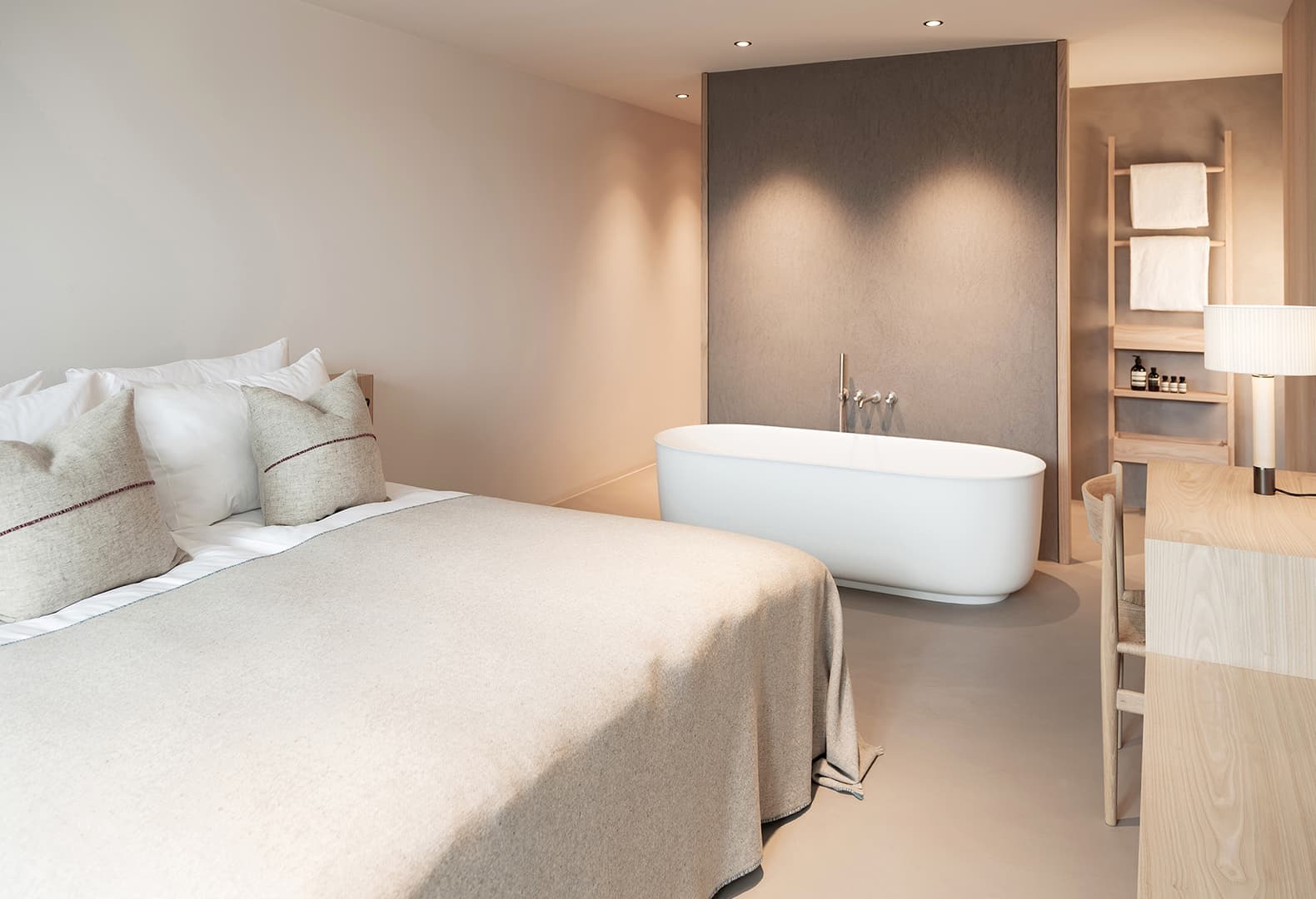 HOTEL SCHGAGULER. Фото: Oskar Da Riz, Martin Schgaguler