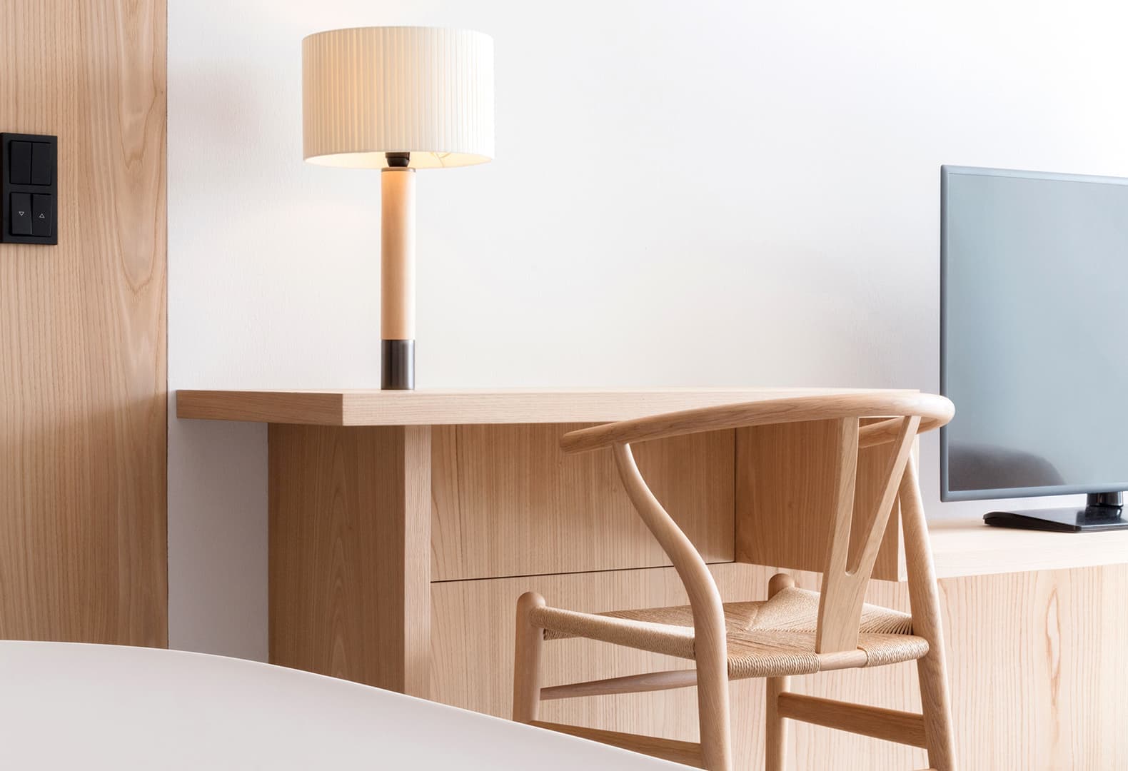 HOTEL SCHGAGULER. Фото: Oskar Da Riz, Martin Schgaguler