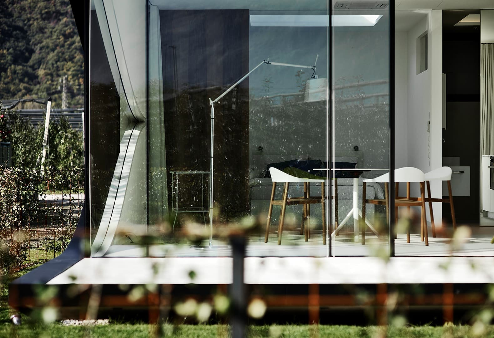 THE MIRROR HOUSES. Фото: Oskar Da Riz, Nicolo Degiorgis