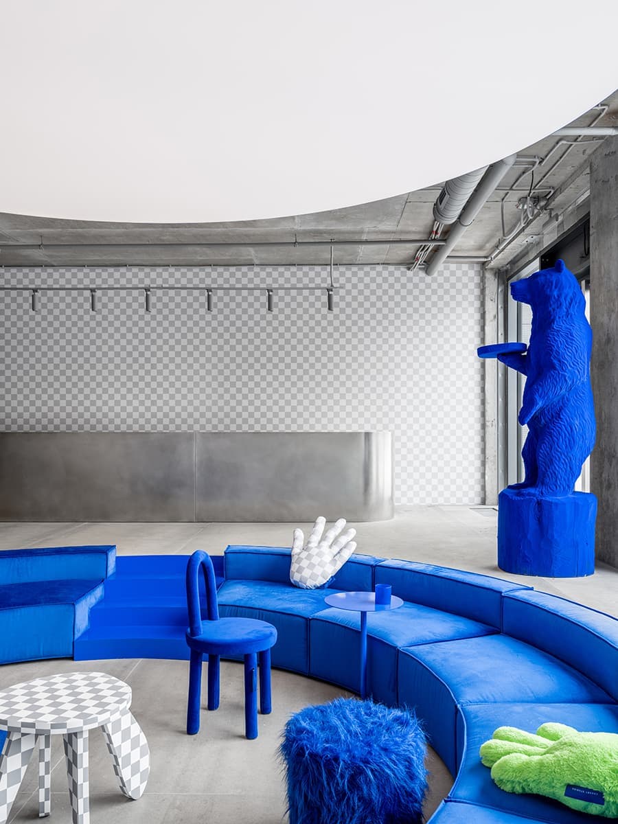 Многофункциональное пространство с бутиком, кафе и офисом – московский шоурум Crosby Studios