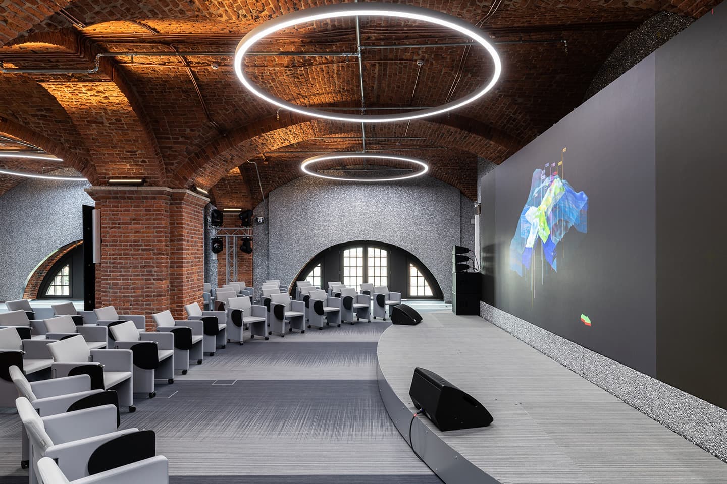 IT-центр нефтяной компании в здании бывшего склада – проект VOX Architects