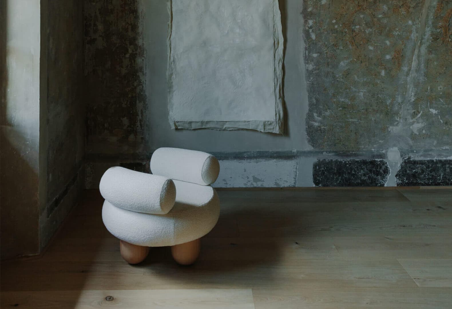 Numeroventi: Pietro Franceschini, Athena Chair