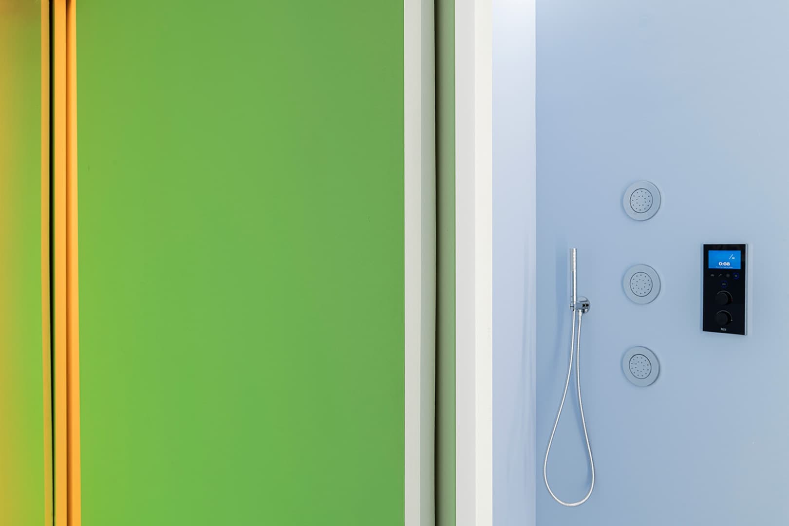 Влад Обласов: «Свет как инструмент для работы с ощущениями человека»