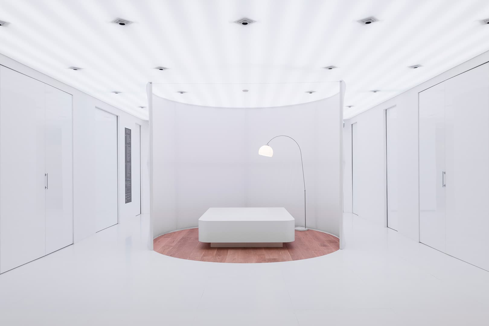 Влад Обласов: «Свет как инструмент для работы с ощущениями человека»