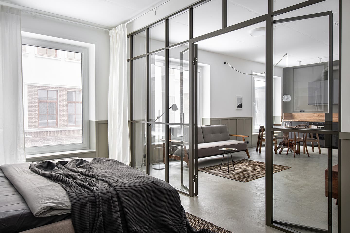 Квартира-студия с тремя функциональными зонами – проект студии INT2