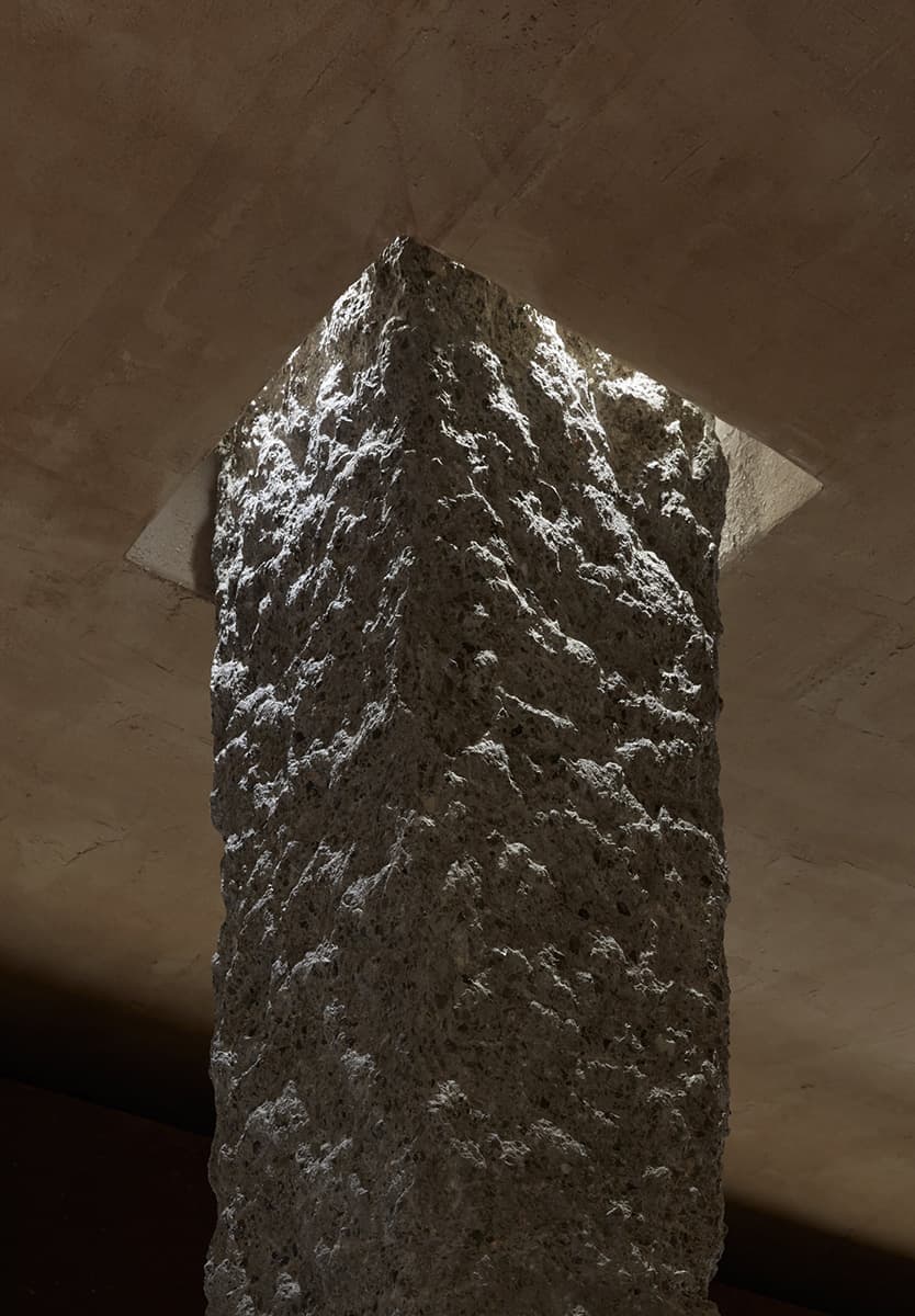 Заведение с терракотовыми оттенками в интерьере – проект BONE