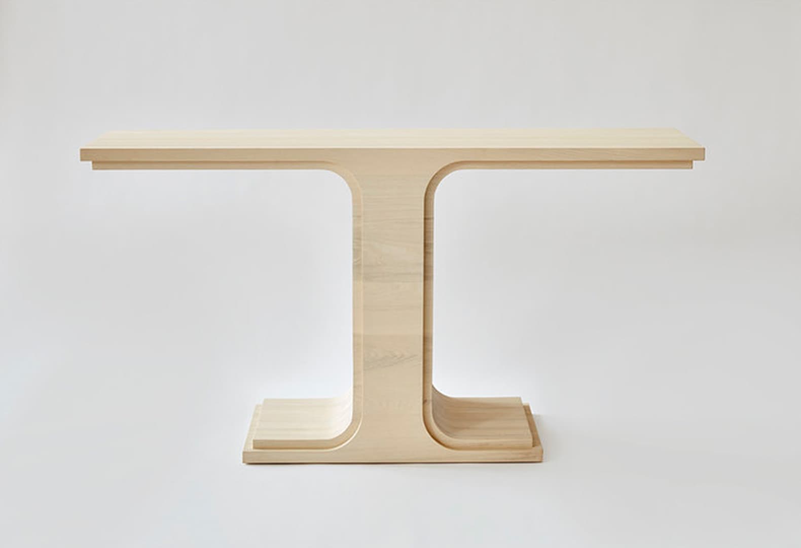 Бюро KWH Furniture. Cove/Arc Credenza