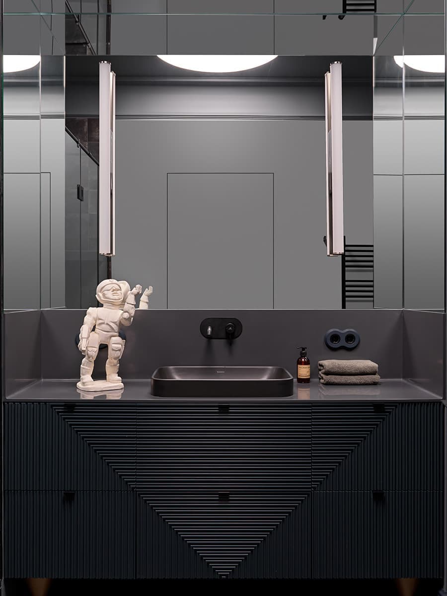 Квартира с авангардными принтами в интерьере – проект студии ONLY design