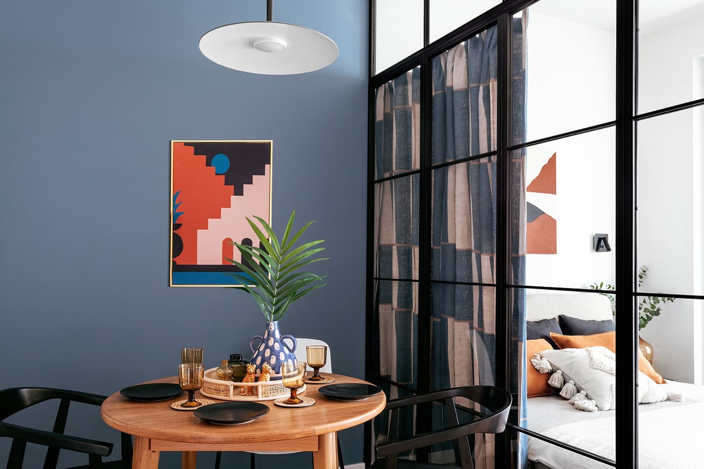 Маленькая квартира для работы из дома – проект студии NomadForm