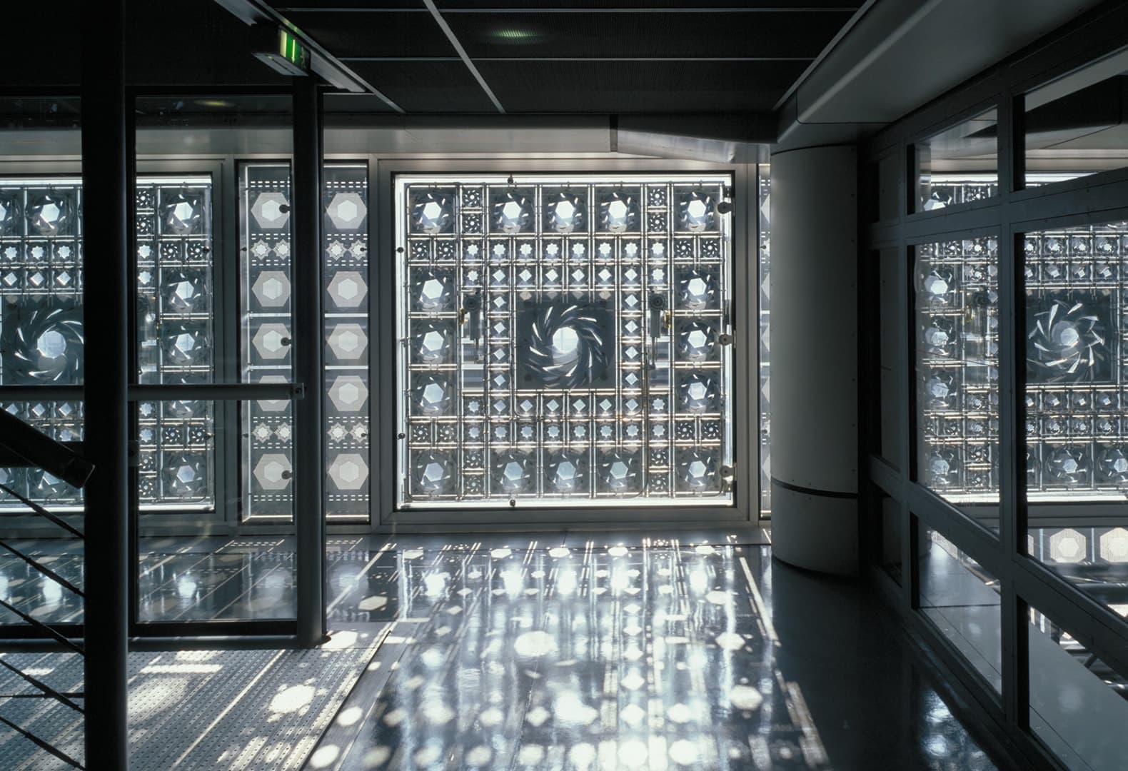 Институт арабского мира Жана Нувеля в Париже