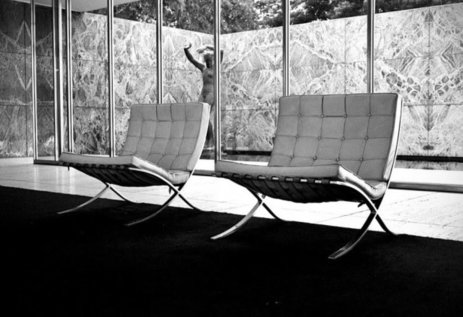 Кресло Barcelona. Людвиг Мис ван дер Роэ