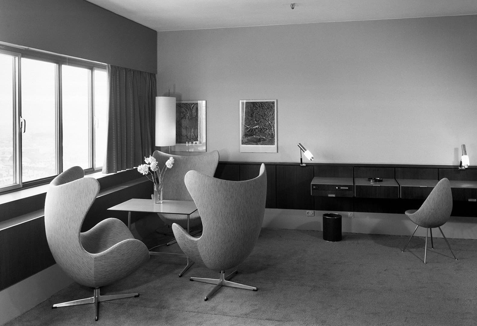 Кресло Egg. Арне Якобсен