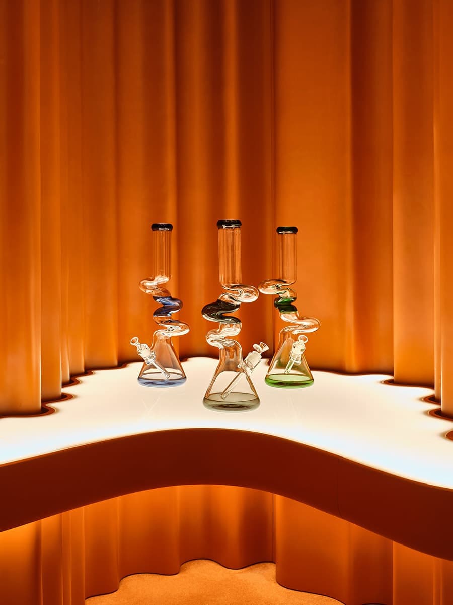 Высокотехнологичный диспансер каннабиса – проект Studio Paolo Ferrari