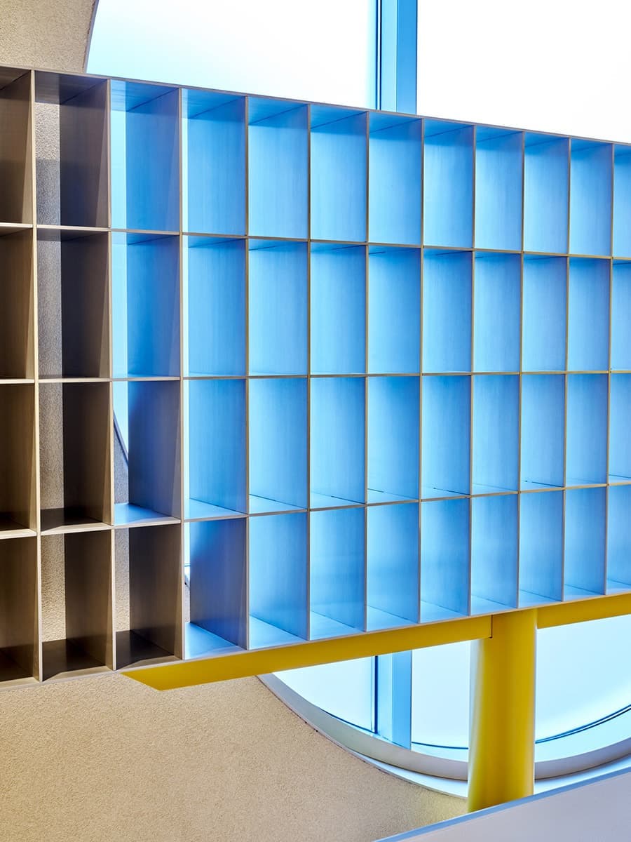 Высокотехнологичный диспансер каннабиса – проект Studio Paolo Ferrari