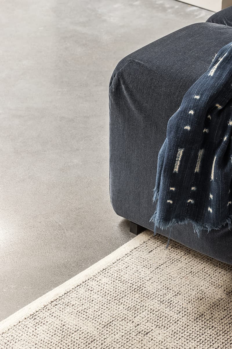 Переоборудованный гараж для жизни – проект студии Barde + vanVoltt