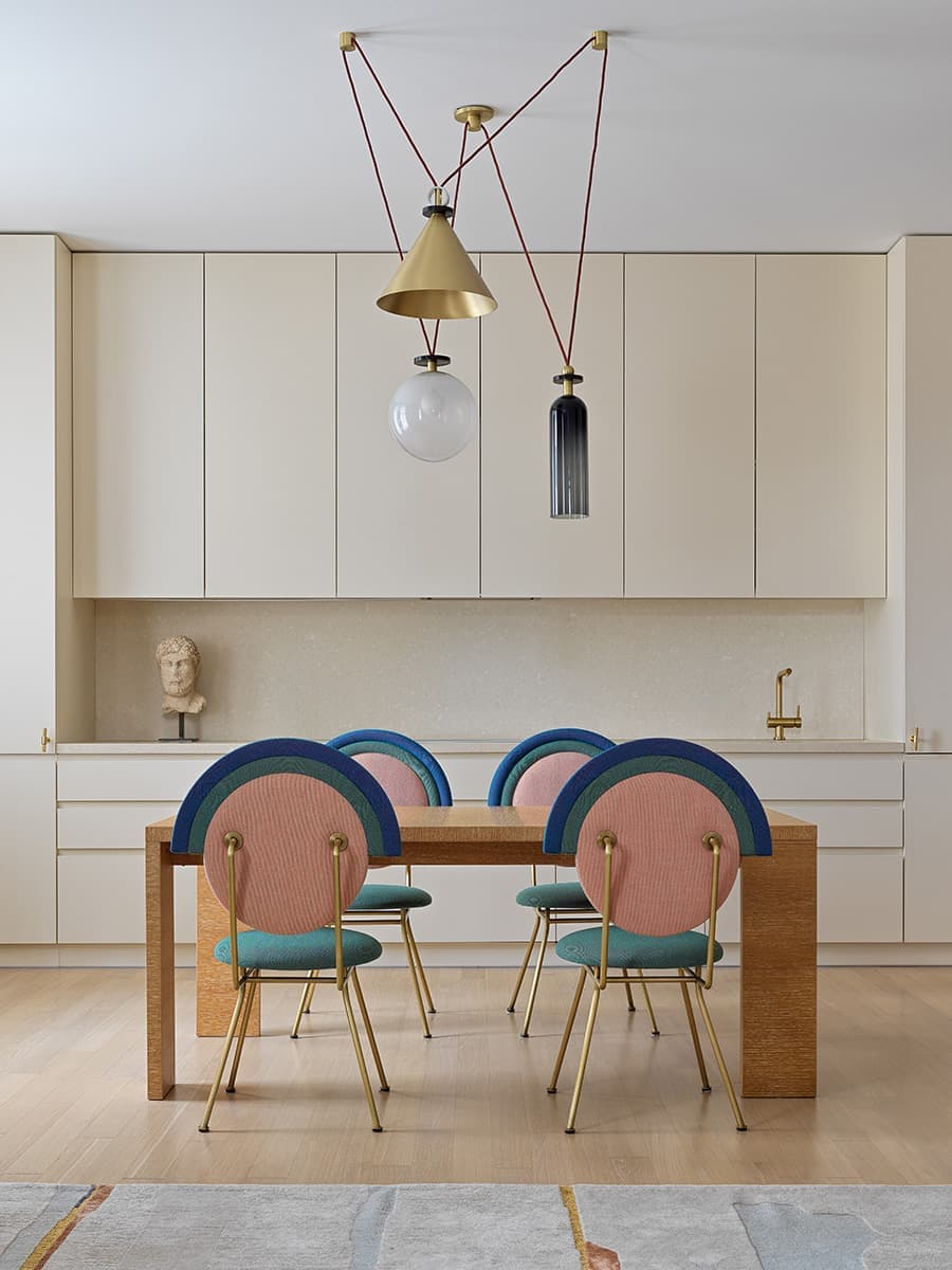 Эклектичный интерьер квартиры галериста – проект дизайнера Ангелины Аскери