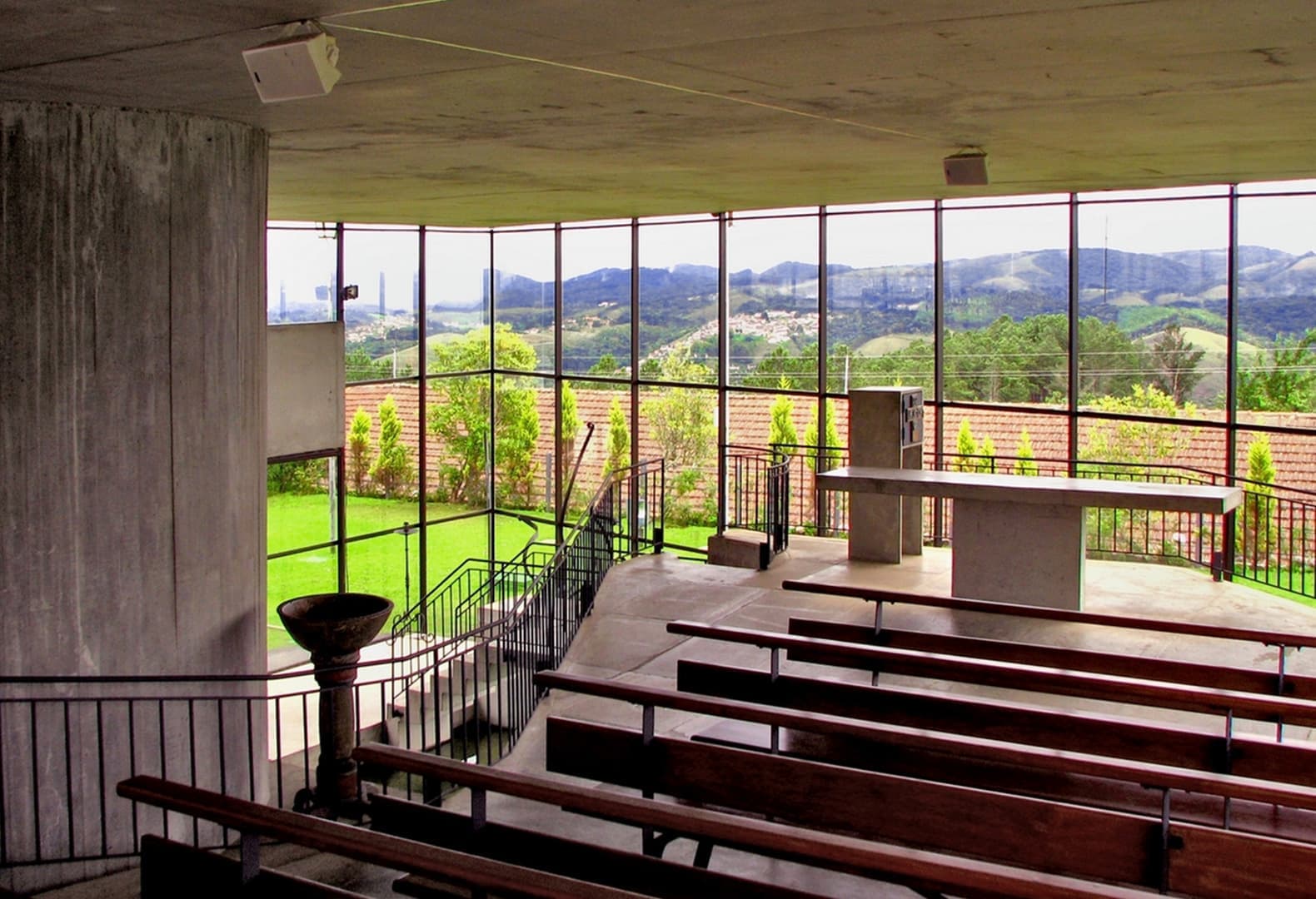 Часовня Святого Петра (1987). Пауло Мендес да Роша