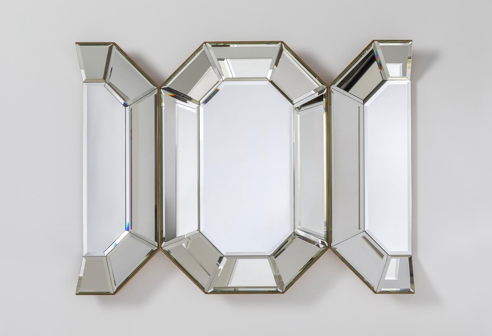 The Secret Mirror. Front