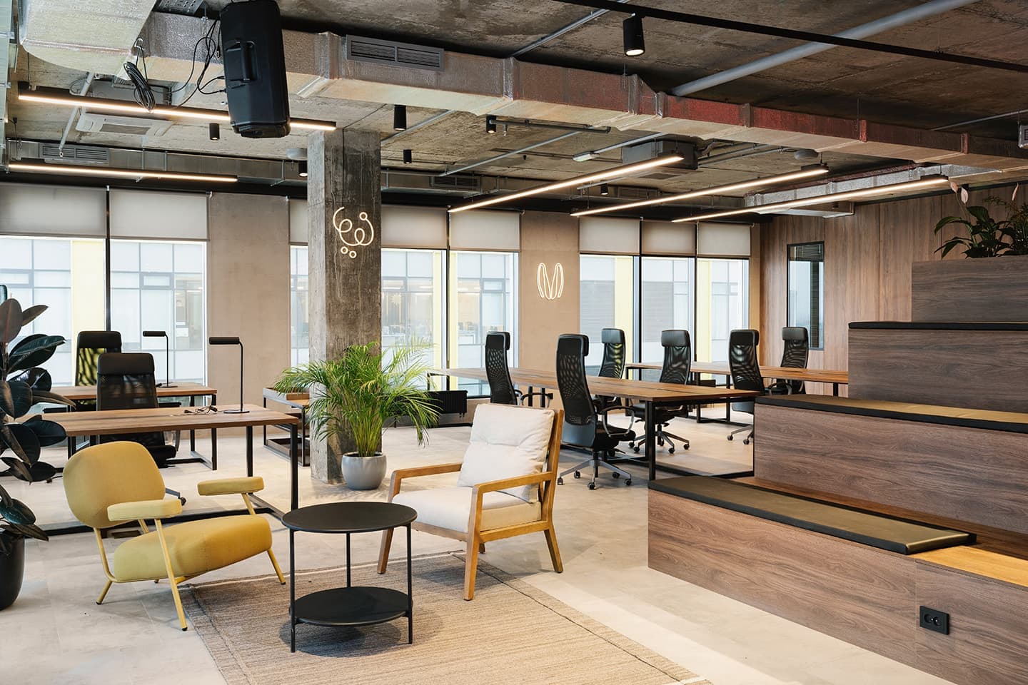 Офис компании Mercuryo.io – проект коллаборации Делателей.Офисов и дизайнера Екатерины Турбиной