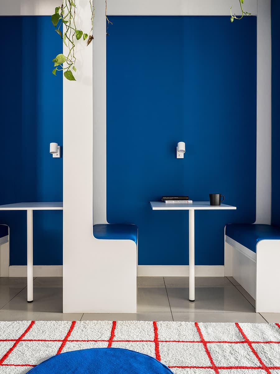 Офис в здании конца XIX века – проект студии ArchBlack