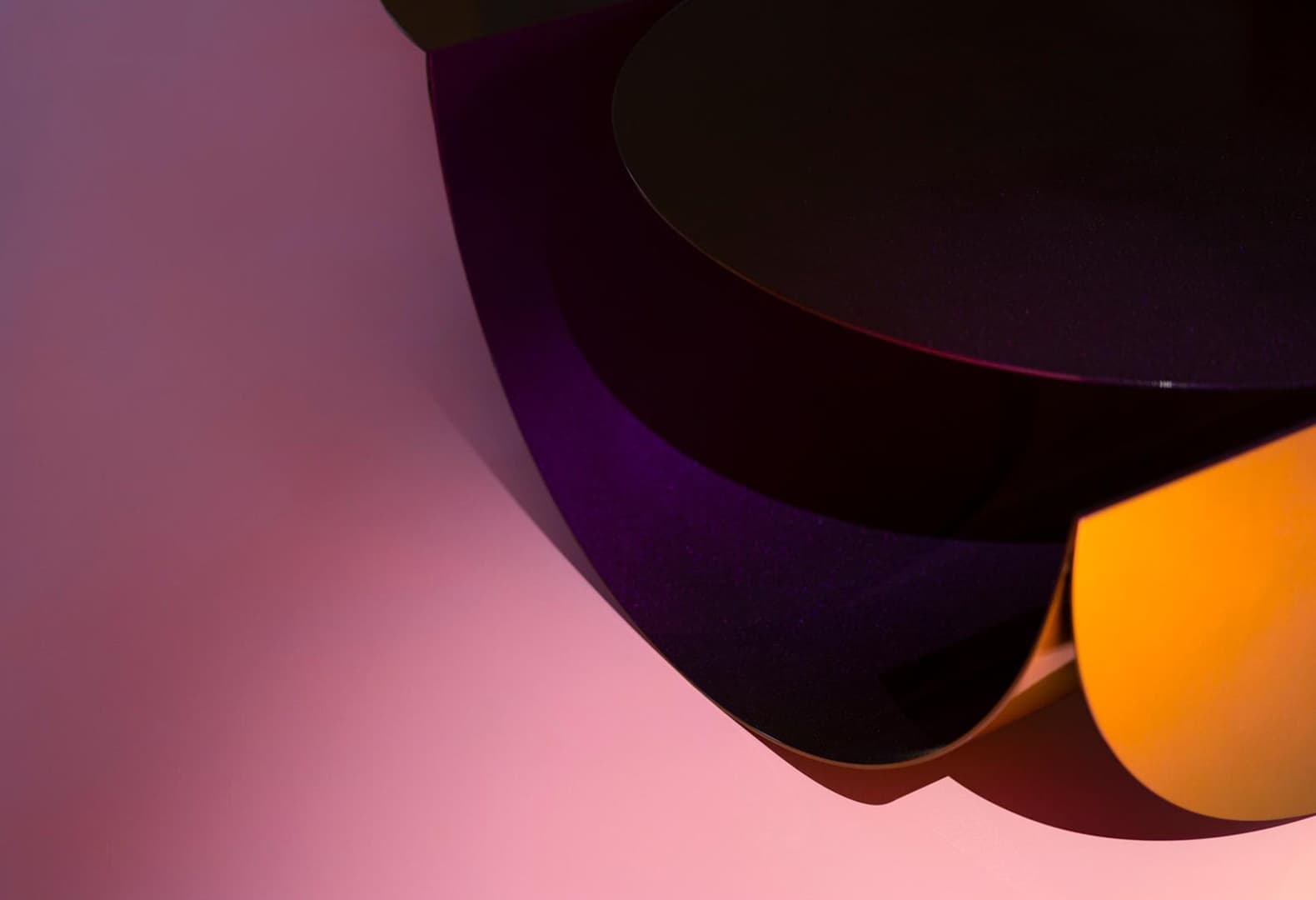 Dancing, дизайн: Antipop, Испания