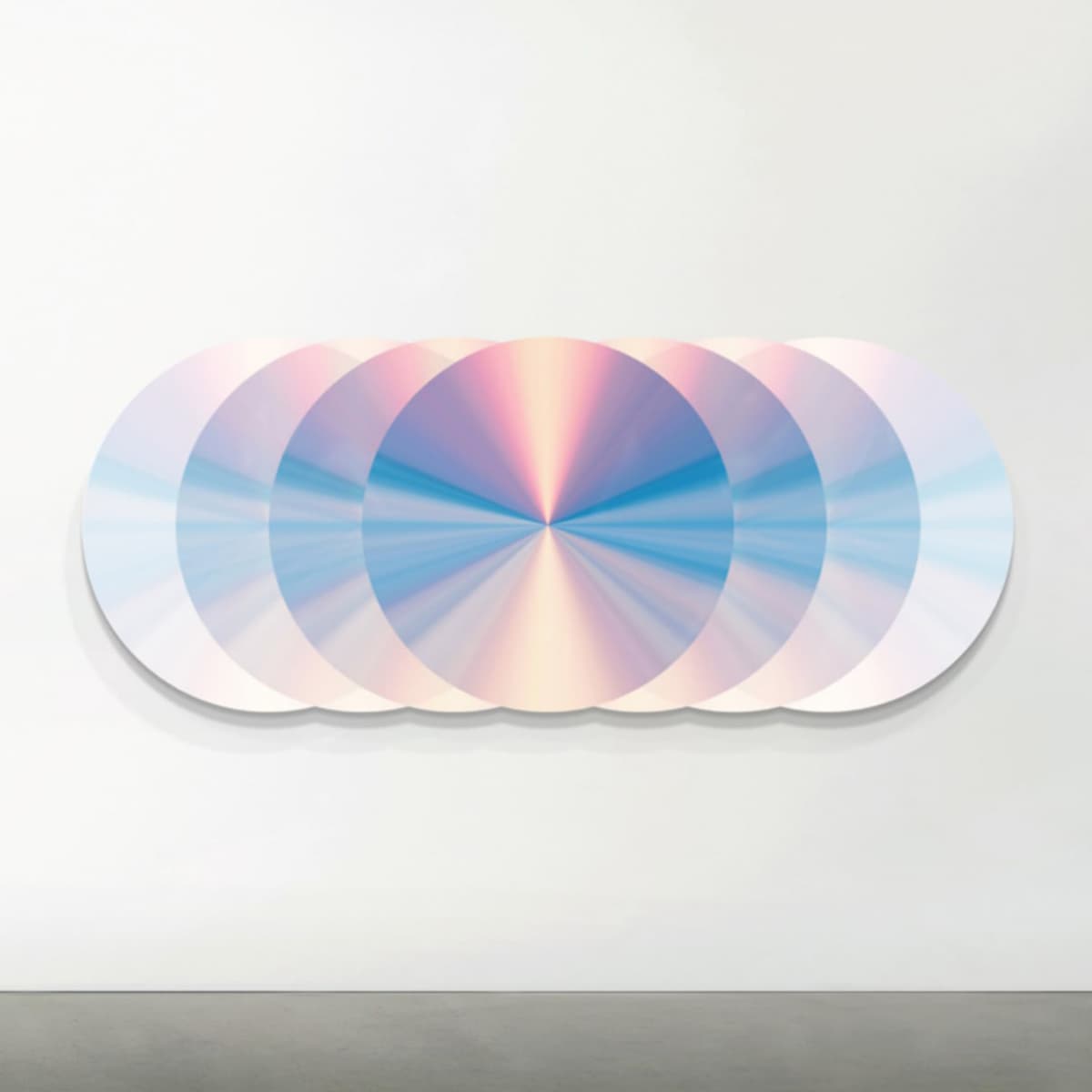 Celestial Invitation, дизайн: Source Studio, Франция