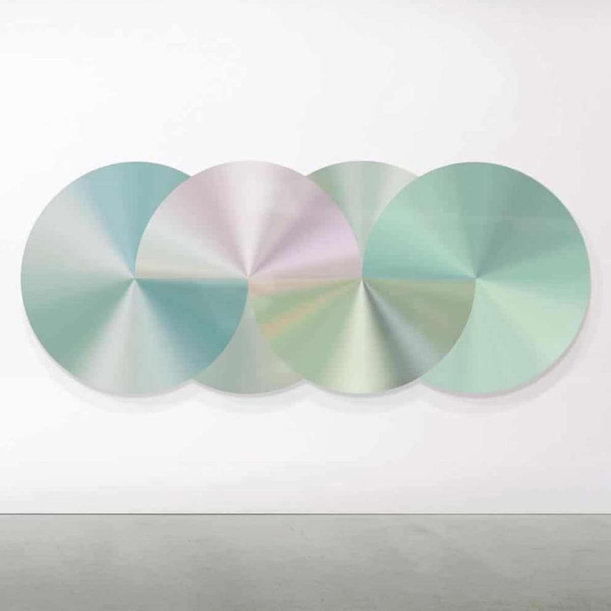 Celestial Invitation, дизайн: Source Studio, Франция