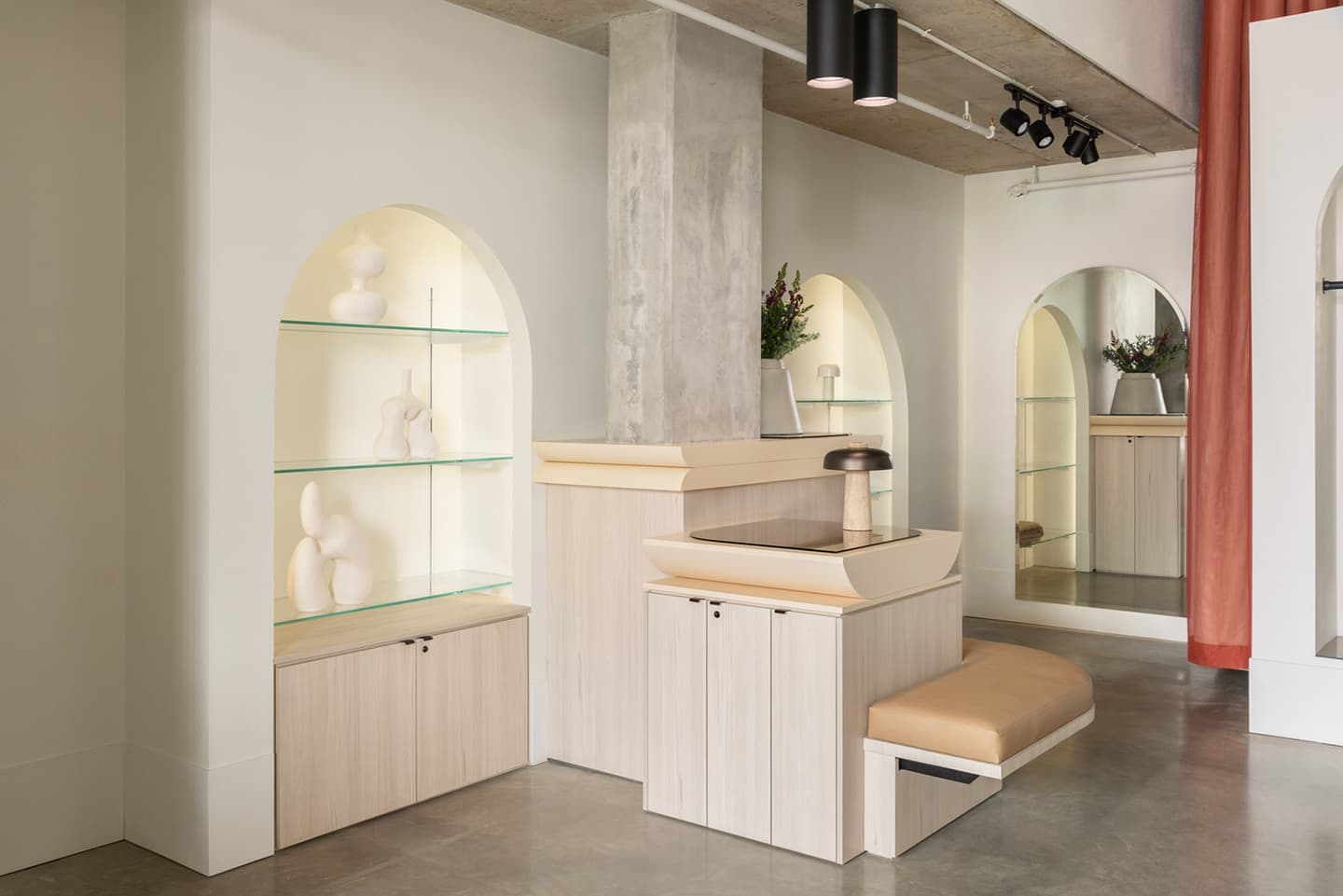 Изящный цветочный магазин – проект студии Ste. Marie