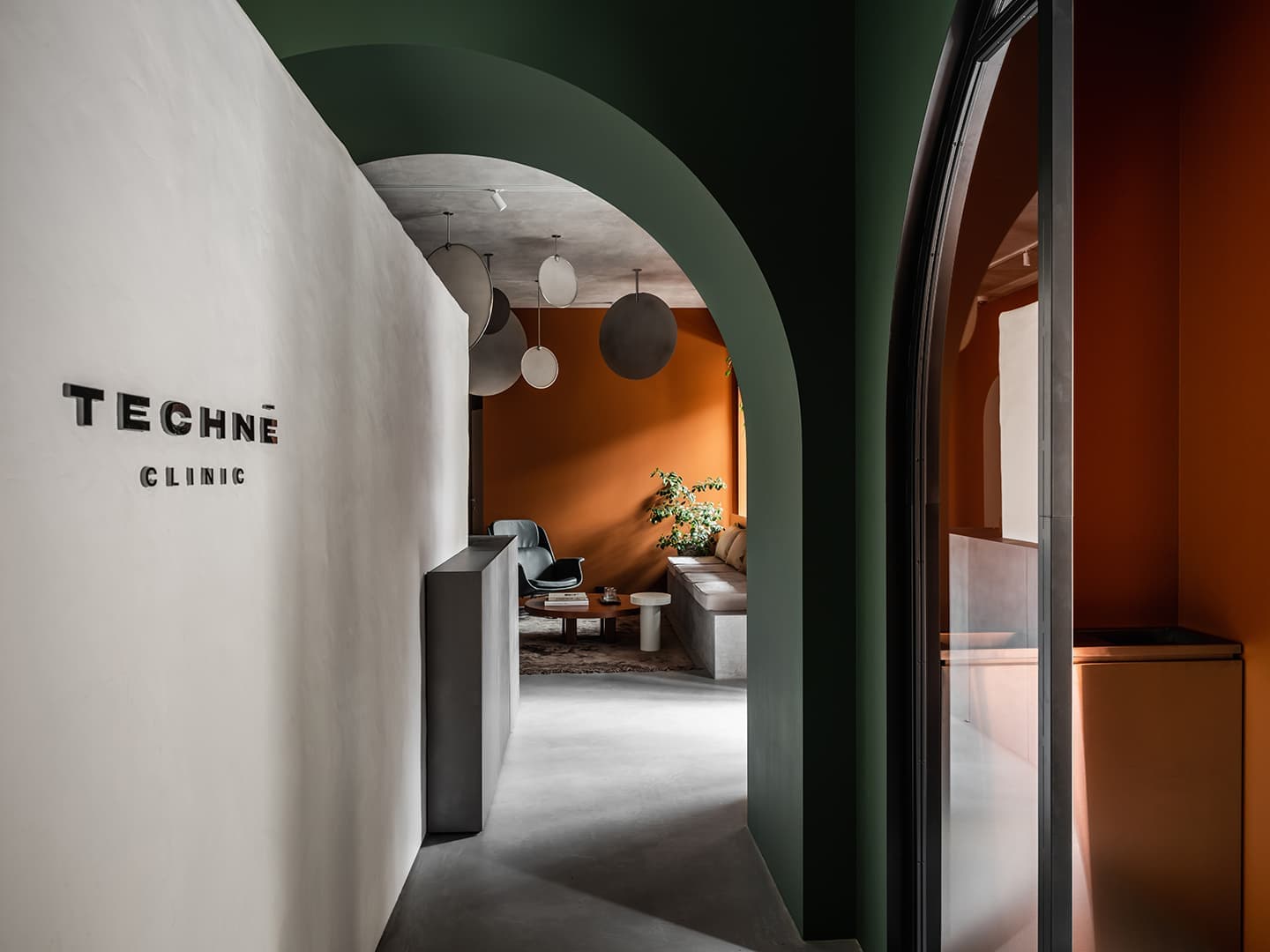 Стильная стоматология – проект студии Brandt design Bureau