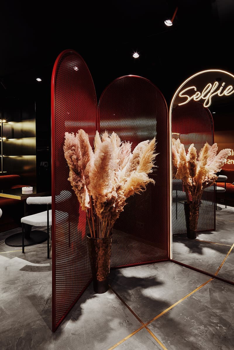 Лаунж-бар в особняке XIX века – проект дизайнера Алины Цауни