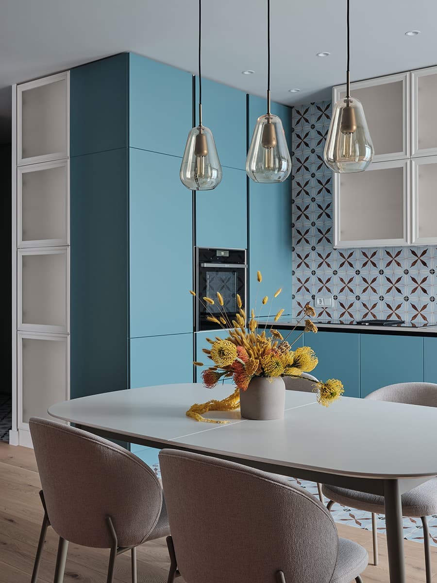 Квартира с уклоном в эстетику mid-century — проект архитектора Алексея Иванова