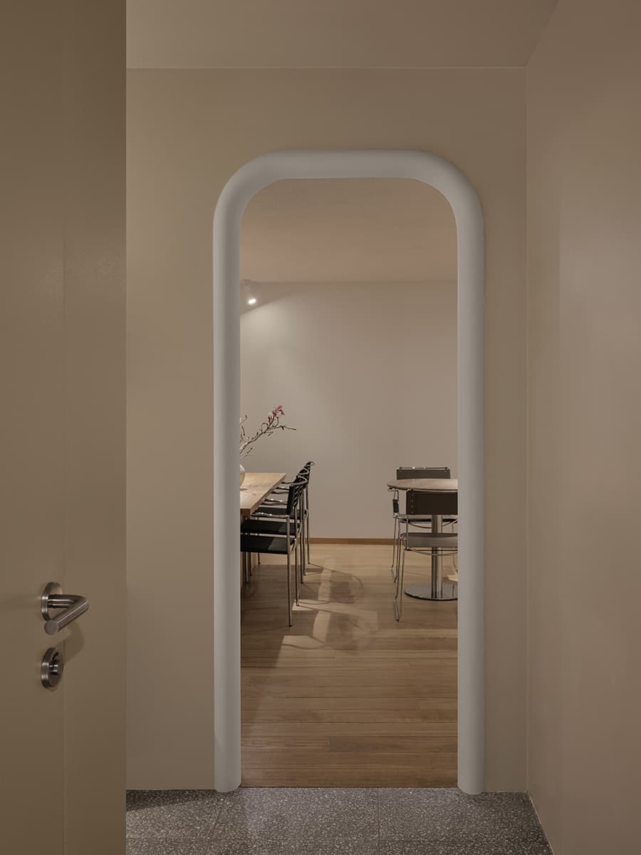 Кофейня в историческом особняке – проект студии Antwe