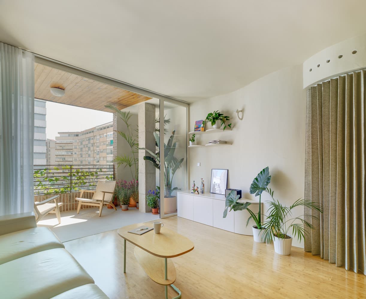 Испанская квартира с необычной планировкой – проект студии Laura Ortin Arquitectura