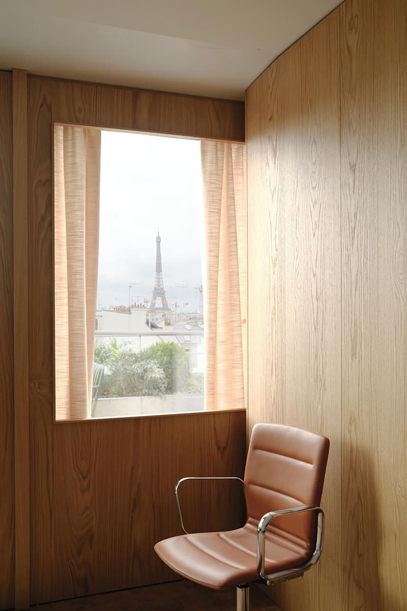 По-домашнему уютный офис в Париже – проект Hauvette & Madani и Луи Денаво