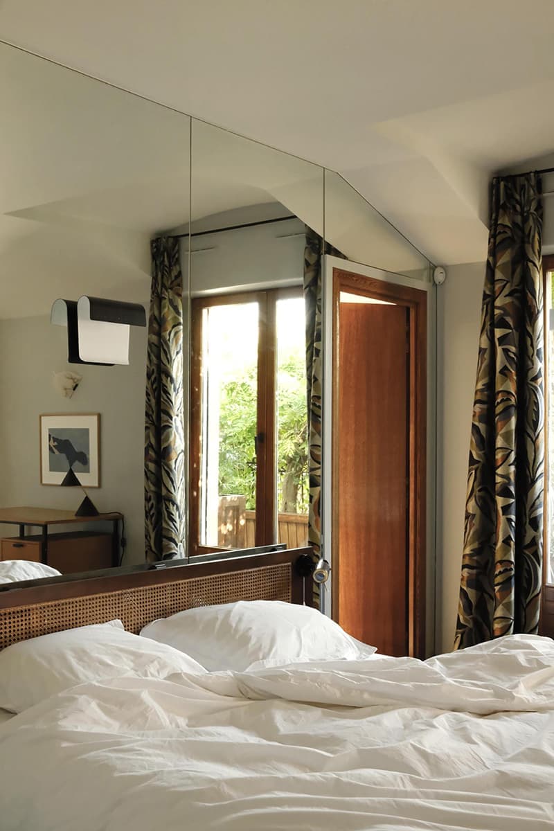 «Плавающая во времени» квартира 1930х годов – проект французской студии Hauvette & Madani