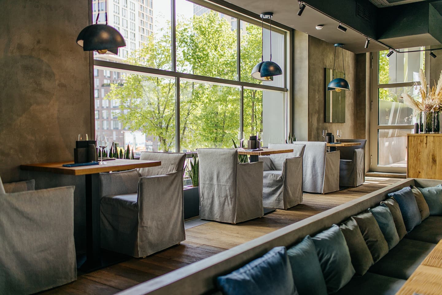 Гармония пяти фактур в интерьере ресторана Kano – проект архитектурного бюро NB Studio