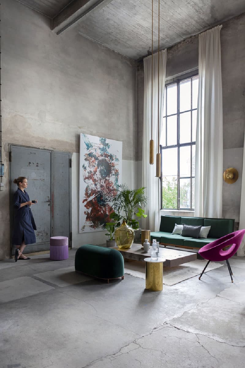 Художественная студия внутри заброшенной фабрики – проект архитектора Эвелины Макоса