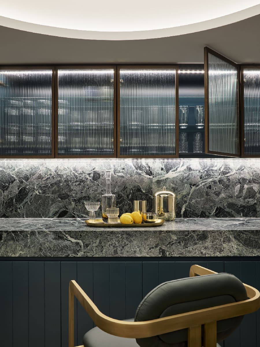 Гламурный пляжный дом в Сиднее – проект студии Nina Maya interiors