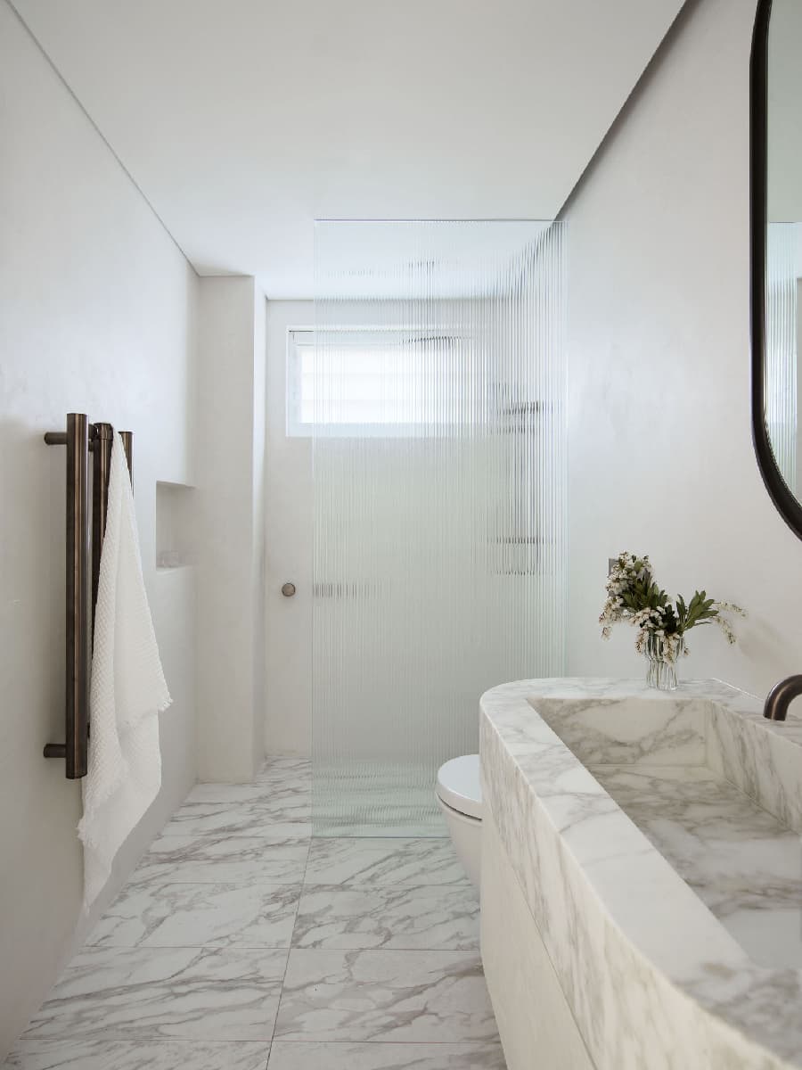 Гламурный пляжный дом в Сиднее – проект студии Nina Maya interiors