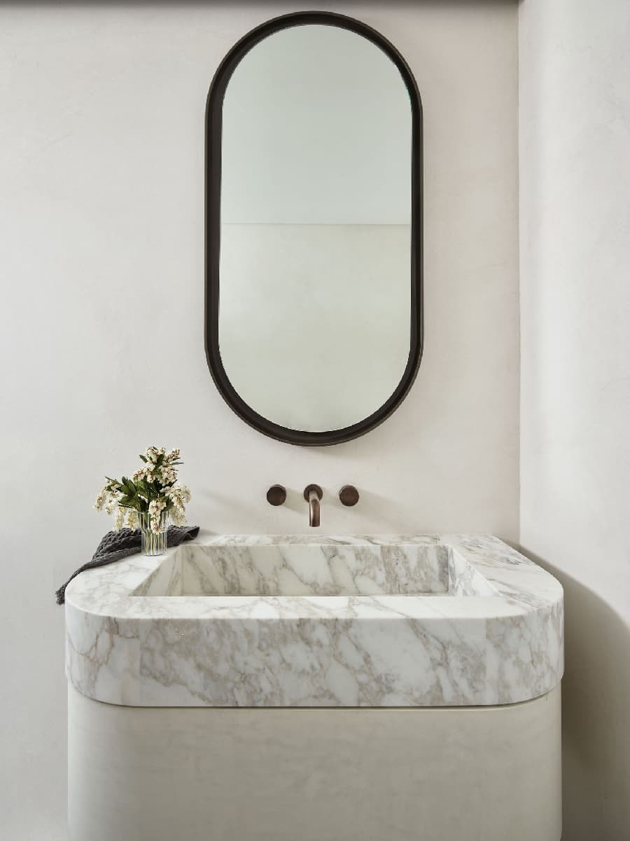 Гламурный пляжный дом в Сиднее – проект студии Nina Maya interiors