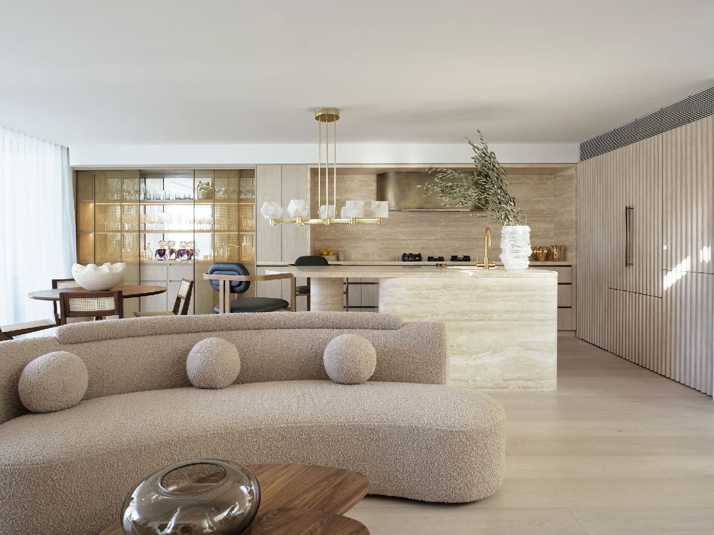 Гламурный пляжный дом в Сиднее – проект студии Nina Maya interiors