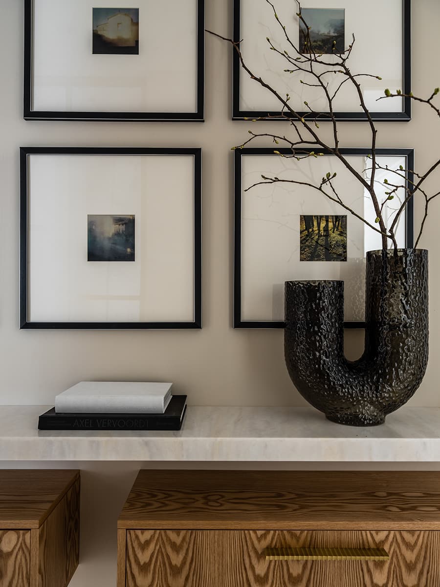 Чувственный интерьер с синими акцентами – проект дизайн-студии BALCON