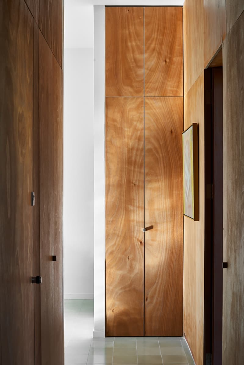 Квартира с зеленой лоджией в Тель-Авиве – проект Salty Architects