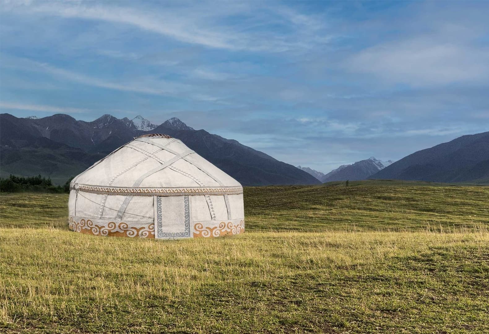 Yourta: свежий взгляд на традиции и историческое наследие