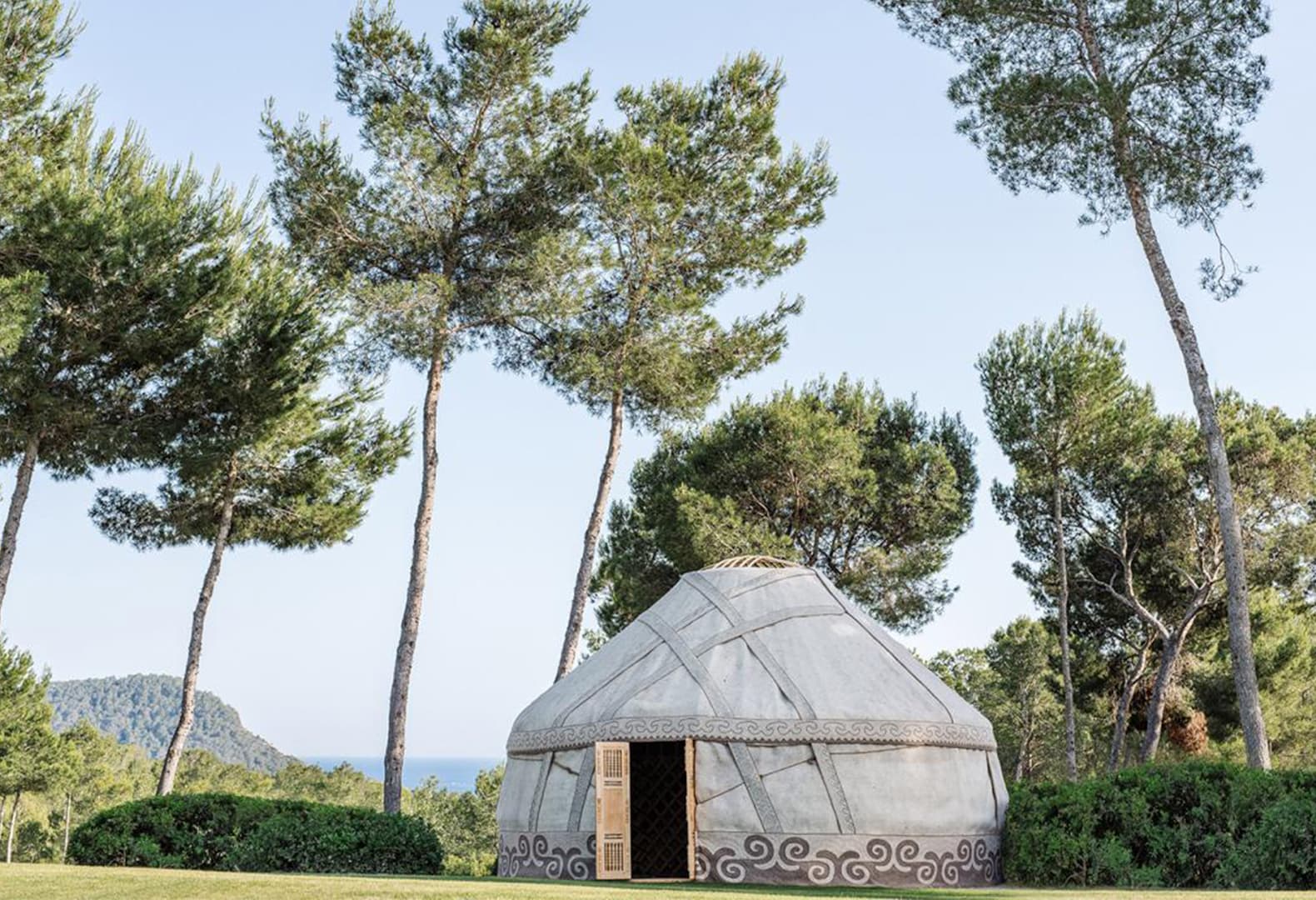 Yourta: свежий взгляд на традиции и историческое наследие